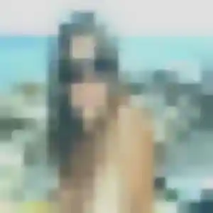 Regine, 26 ans, disponible à Agris pour un plan cul