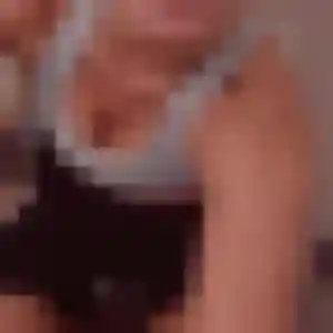 Suzanne (30 ans) à Ainay-le-Château cherche une rencontre aujourd'hui