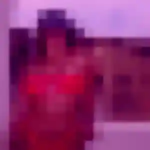 Photo de Debora à Allonnes (22 ans) - plan cul sans inscription