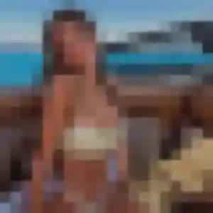 Photo privée de Lise, 24 ans à Allonnes - rencontre sans lendemain