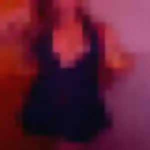 Samira (26 ans) à Anneyron propose une rencontre maintenant