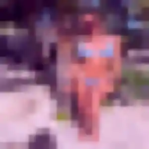 Uranie, 33 ans, dispo pour plan cul à Araules