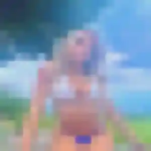 Chloe (22 ans) à Archettes propose une rencontre rapidement