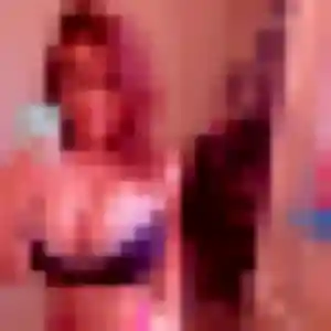 Naomi, 25 ans, cherche un plan cul à Argentré