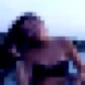 Photo de Lucienne à Arnouville-lès-Mantes (22 ans) - plan cul gratuit