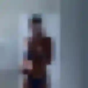 Siham, 24 ans, en ligne à Arronville pour une rencontre coquine