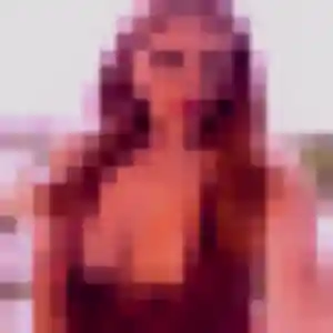 Photo de Angelique à Artres (26 ans) - plan cul sans inscription