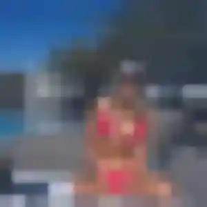 Siham (23 ans) à Aspremont propose un plan cul maintenant