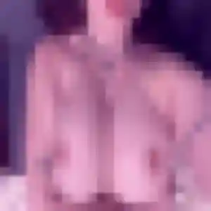 Djamila, 43 ans, en ligne à Aspres-sur-Buëch pour une rencontre coquine