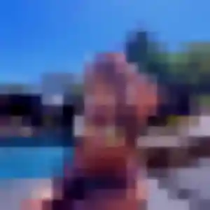 Maya, femme de 28 ans cherche plan cul à Asprières