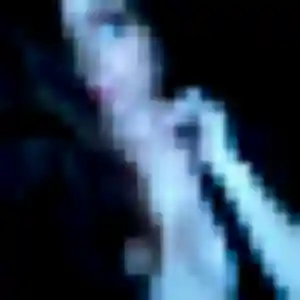 Contacte Prisca, 42 ans à Aubergenville en privé