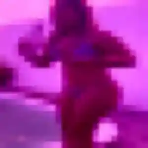 Odette, fille de 32 ans cherche plan cul à Aulnay-sur-Iton