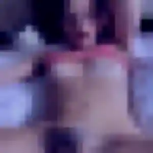 Dana, femme de 36 ans propose plan cul à Aureville
