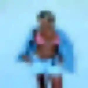 Delphine, fille de 22 ans cherche plan cul à Autrans-Méaudre en Vercors