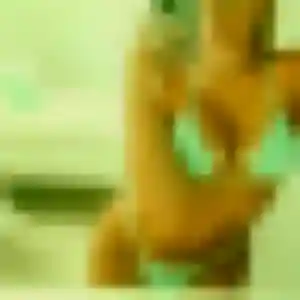 Aurore, 34 ans, dispo pour plan cul à Auvers