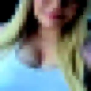 Belle Ivana, 34 ans à Ayron - voir sa photo