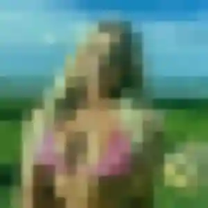 Helene, 30 ans, connectée à Aytré pour une rencontre coquine