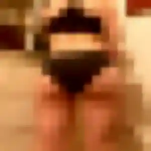 Claire, femme de 41 ans propose plan cul à Azerailles