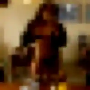 Inaya, 22 ans, en ligne à Badecon-le-Pin pour une rencontre coquine