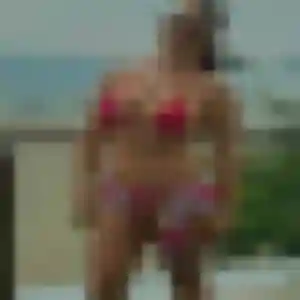 Charmante Solange, 31 ans à Baguer-Pican - la contacter