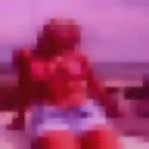 Rejoins Madeleine, 32 ans à Bain-de-Bretagne gratuitement