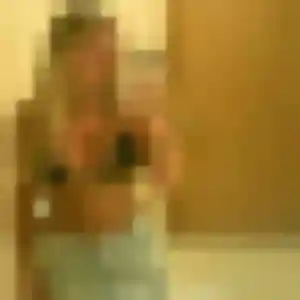 Vera, 38 ans, cherche un plan cul à Banville