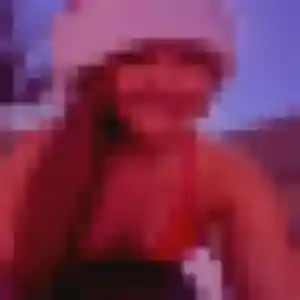 Charmante Karima, 38 ans à Barbentane - voir sa photo