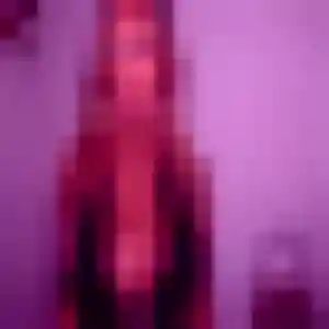 Contacte Azalee, 26 ans à Barjouville en privé