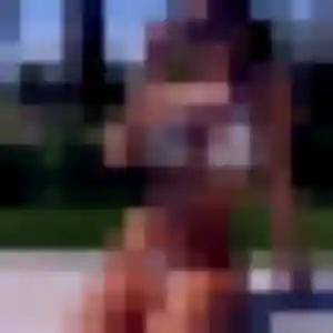 Dana, femme de 29 ans cherche plan cul à Baulon