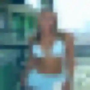 plan cul à Bazincourt-sur-Epte : photo de Penelope, 38 ans - accès libre