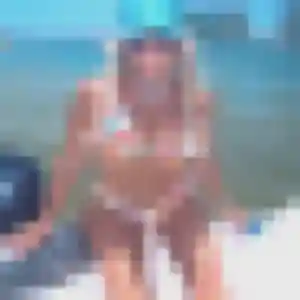 Photo privée de Melodie, 22 ans à Bénodet - plan discret