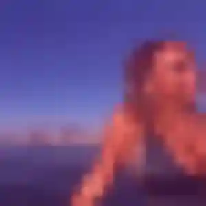 Tessa, 28 ans, connectée à Berrien pour un plan cul