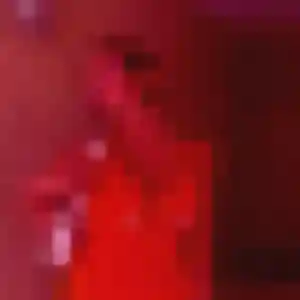 Rejoins Celine, 36 ans à Betz en privé