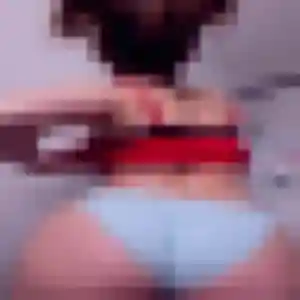 Belle Phoebe, 32 ans à Bienvillers-au-Bois - la contacter