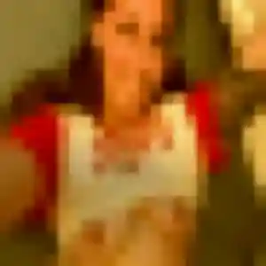 Contacte Ursula, 26 ans à Bièvres gratuitement
