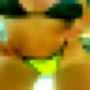 Penelope (27 ans) à Bining cherche un plan cul rapidement