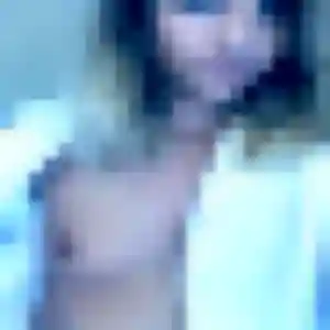 Ava, 24 ans, dispo pour plan cul à Blaru