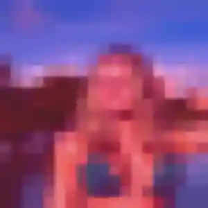 Karen, 27 ans, disponible à Boisville-la-Saint-Père pour un plan cul