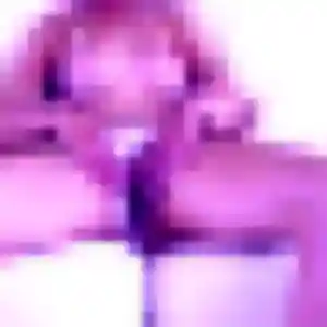 Olga, 22 ans, disponible à Bordes pour un plan cul