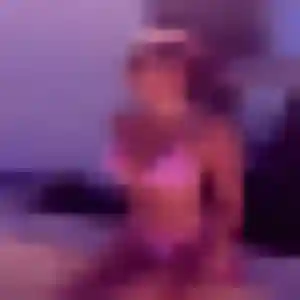 Contacte Bertille, 33 ans à Bort-l'Étang gratuitement