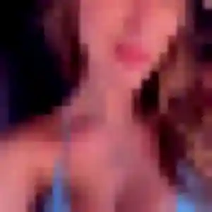 Photo de Brunehilde à Bou (26 ans) - plan cul sans inscription