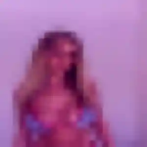 Photo exclusive de Dina, 22 ans à Boué - plan discret