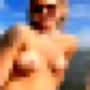 plan cul à Bougue : photo de Armelle, 33 ans - inscription gratuite