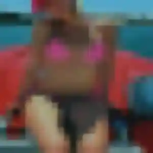 Joanne (23 ans) à Bourbon-l'Archambault cherche une rencontre aujourd'hui