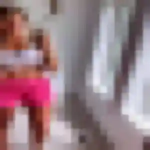 Anais, 25 ans, connectée à Bouville pour une rencontre coquine