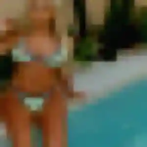 Zina (22 ans) à Bouzy propose un plan cul ce soir