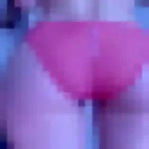 Irene, 30 ans, connectée à Brains pour une rencontre coquine