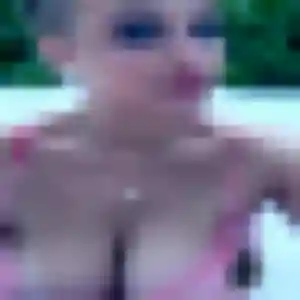 Découvre Germaine, 30 ans à Branne gratuitement