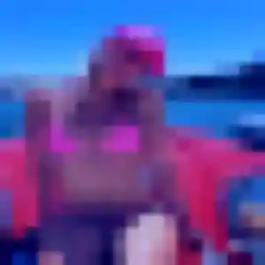 Kenza, 37 ans, connectée à Branoux-les-Taillades pour une rencontre coquine