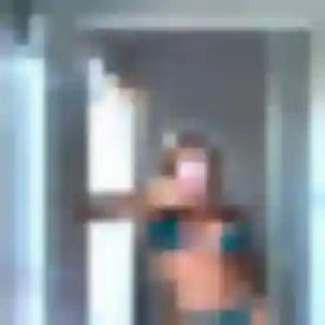 plan cul à Bretteville-sur-Laize : photo de Sarah, 36 ans - accès libre
